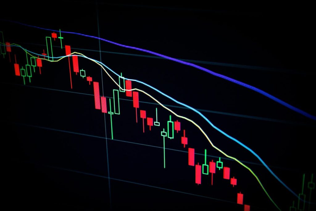 Investing The Warren Buffett Way: EPS Screening