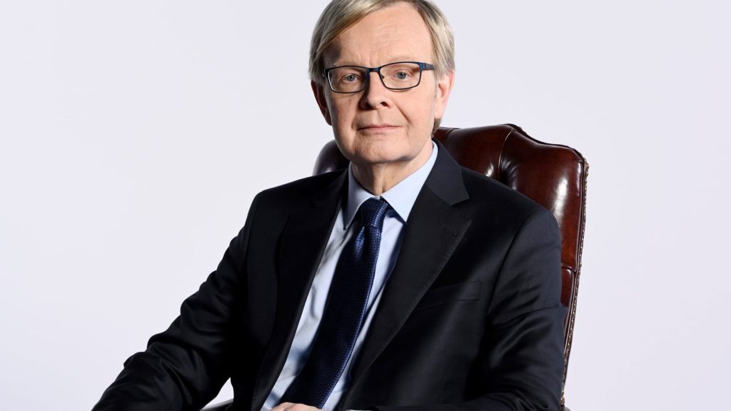 This Fidelity manager has crushed the S&P 500 since 1989—here’s his advice for investors