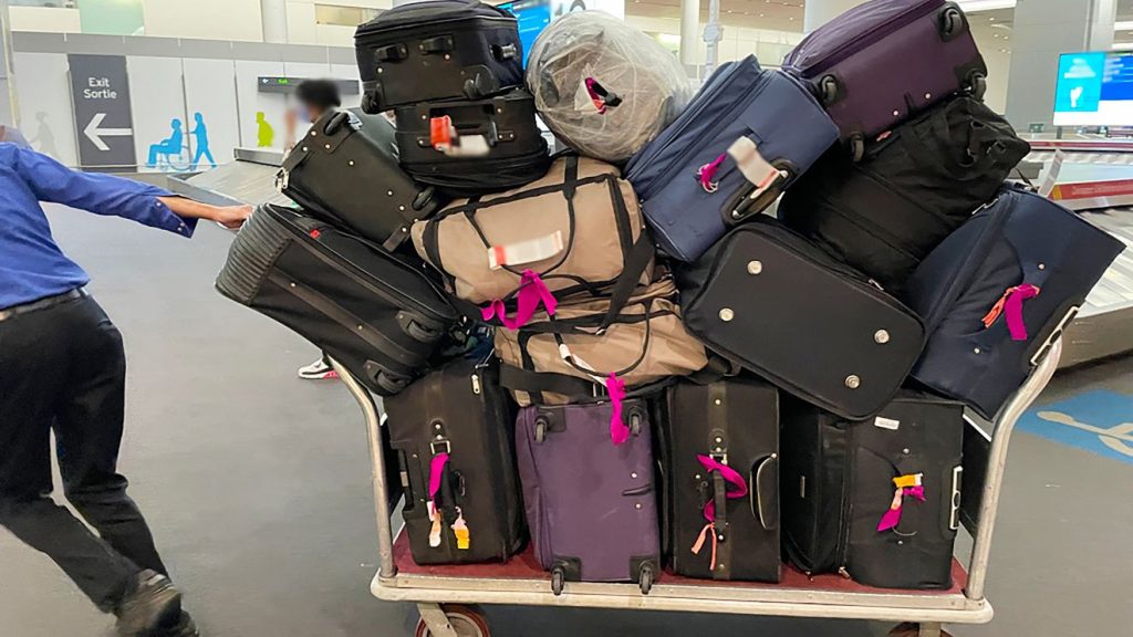 Want to add a rental car or hotel to your flight reservation? Here’s why you shouldn’t bundle your travel bookings.