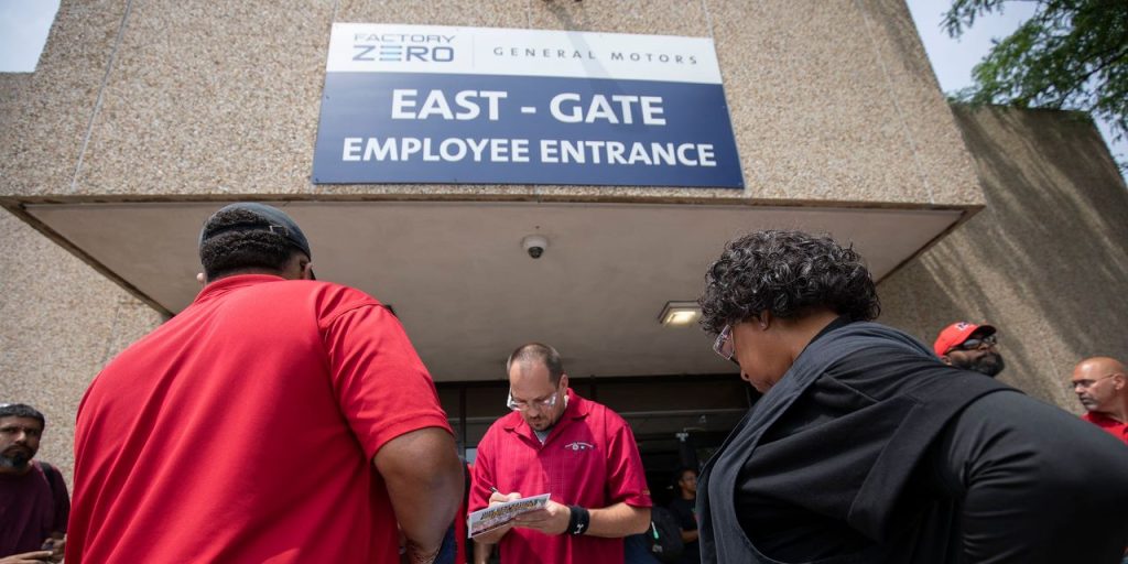 United Auto Workers reject GM counteroffer — and say ‘the clock is ticking’ for potential strike