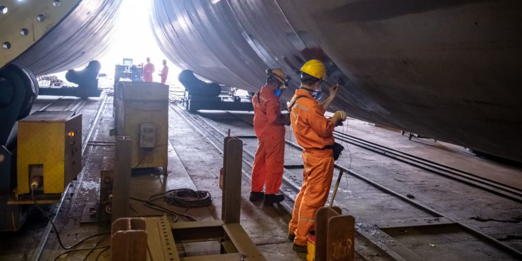 Vietnam’s Economy Is on Fire. Why Its Stocks Aren’t.