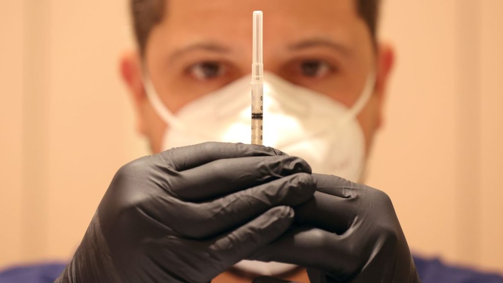 5 things to know about the new COVID-19 vaccine