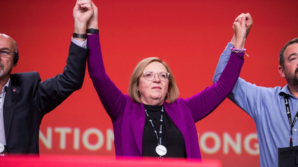 Canadian auto union initiates national strike at Chrysler-parent Stellantis