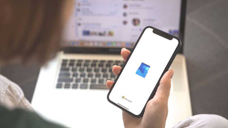 Microsoft Outlook will soon write emails for you