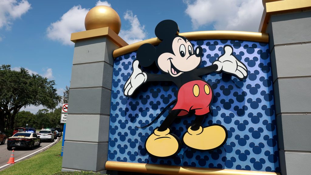 Cramer calls out Disney’s ‘great hire’ ahead of a key earnings report