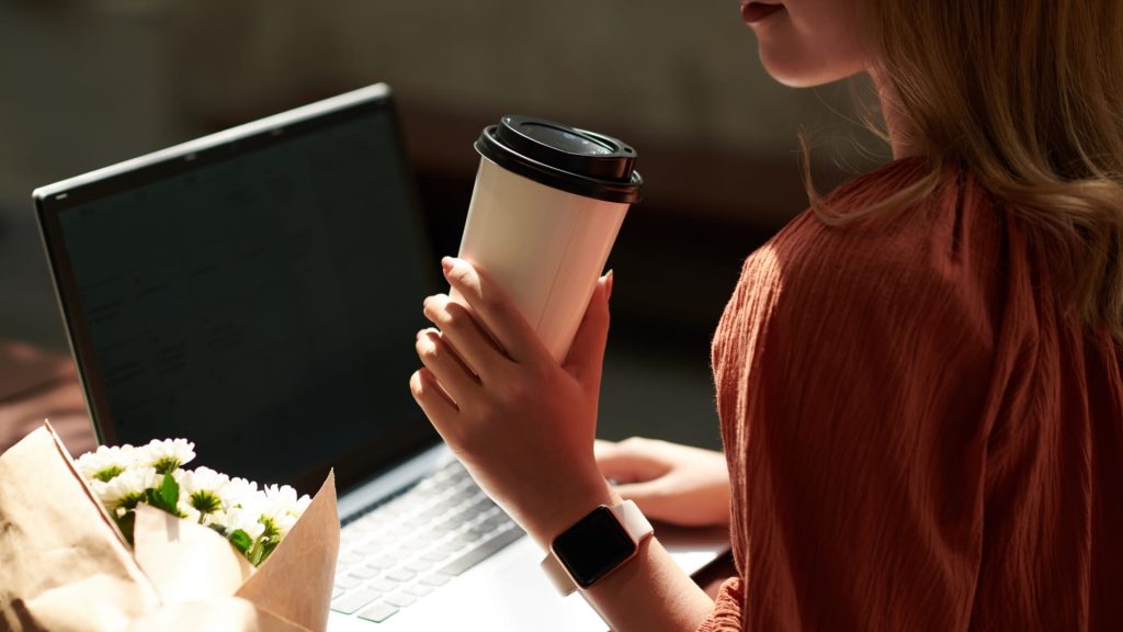 Don’t use LinkedIn’s ‘open to work’ sign, says former Google recruiter: It feels ‘like desperation’