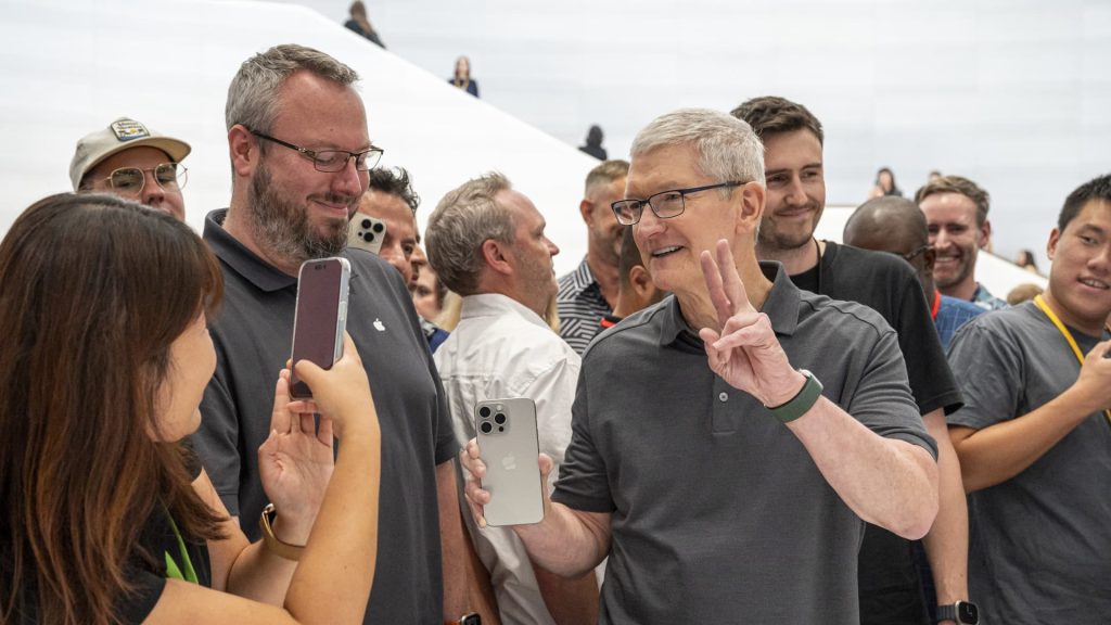 Here’s why shares of Apple are ready for their ‘next leg up’