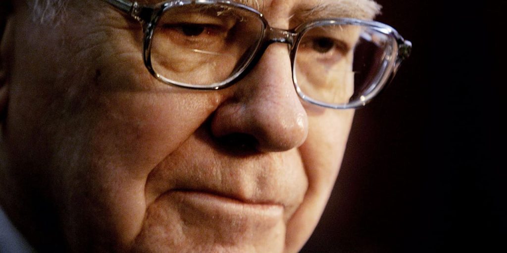 Berkshire Hathaway Earnings Could Show a Loss. Why Operating Profits Should Rise.