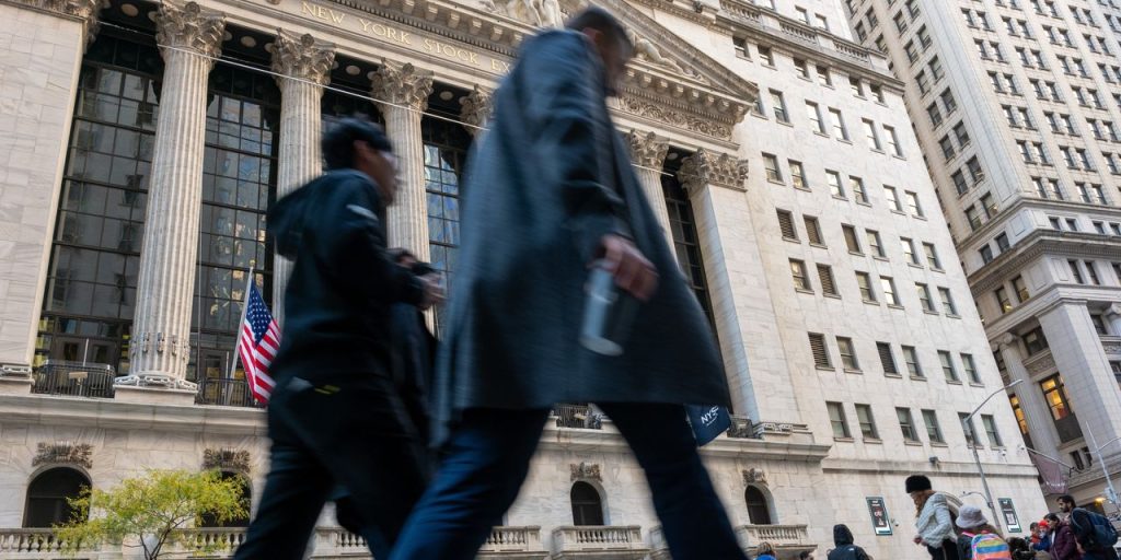 Dow Jones secures longest win streak since late July following best week of 2023