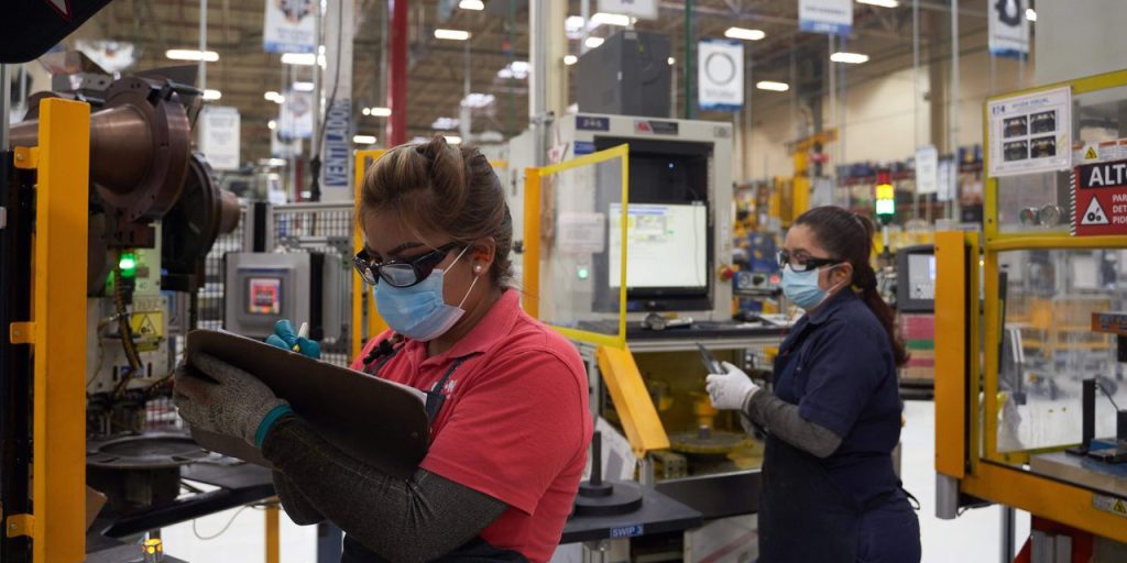 Ole! Mexico becomes biggest U.S. importer amid tensions with China