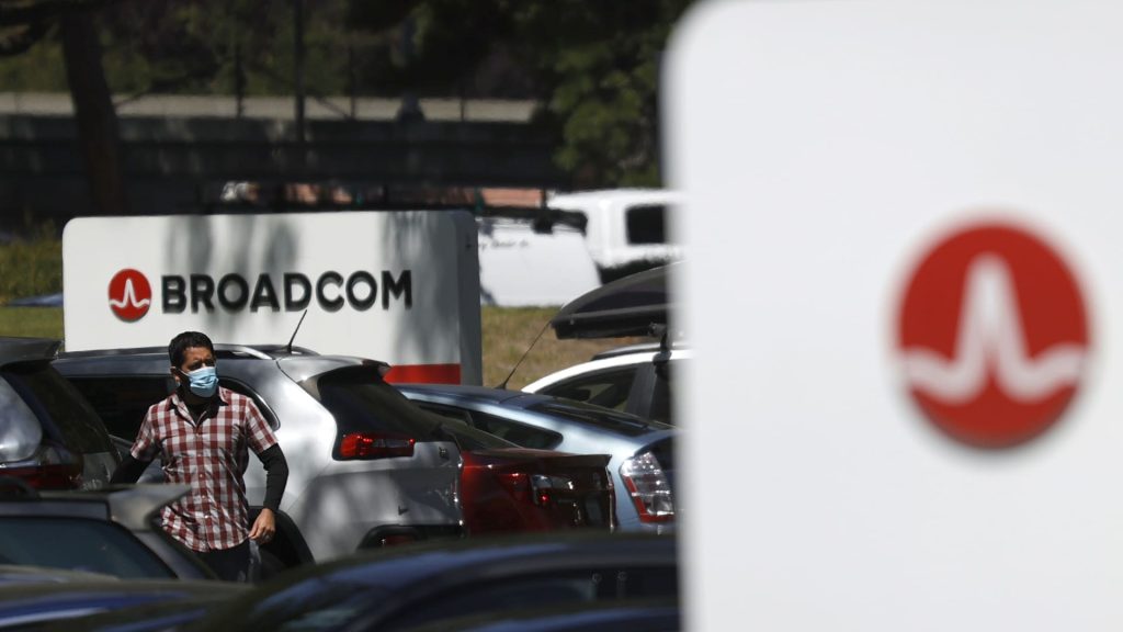 An analyst call on red-hot Broadcom indicates a possible buying opportunity ahead