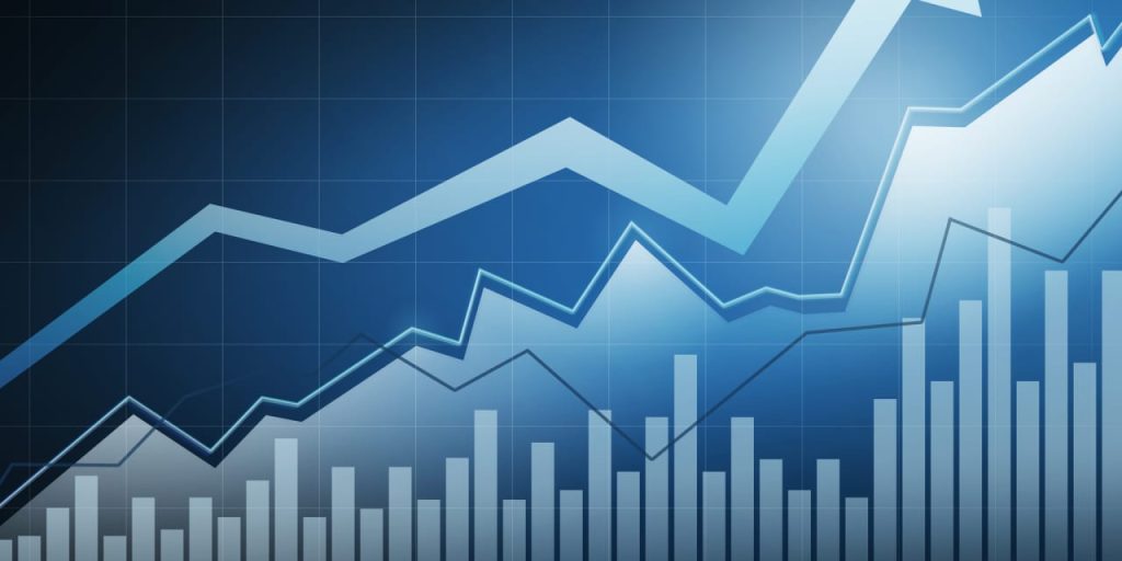 This fund manager stopped worrying about economics. Now he is outperforming the stock market.